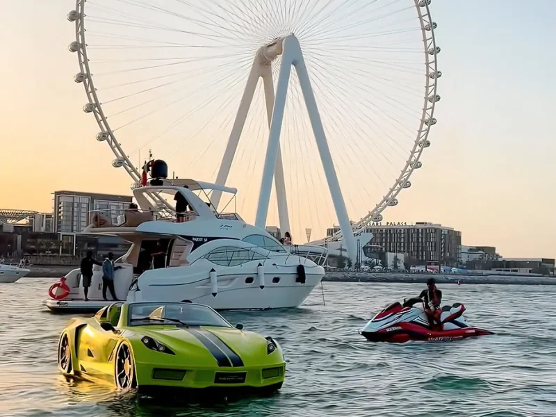 Water sports activites with yacht trip package in dubai